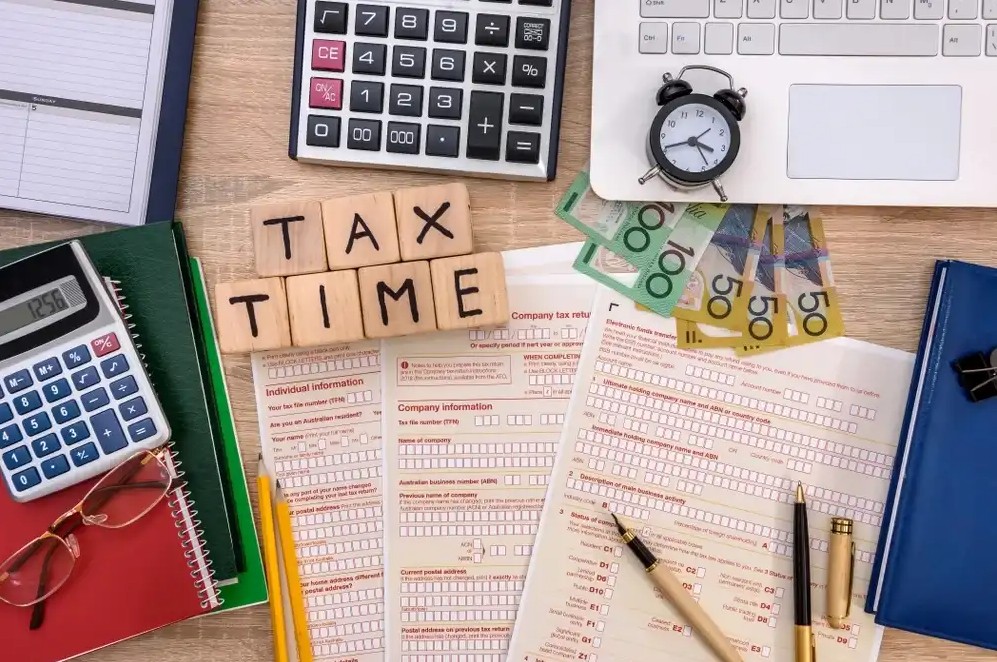 Blocks that spell out tax time