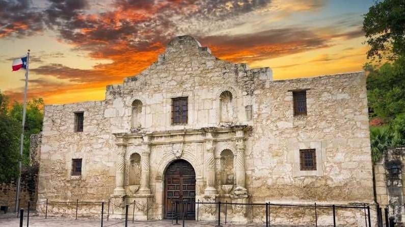 The alamo at sunset